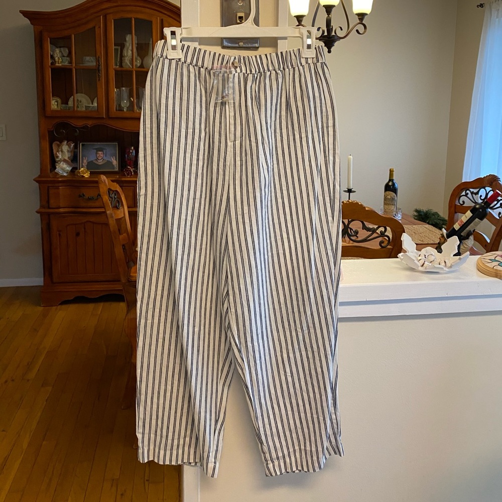 Women’s Navy Striped Woven Pants